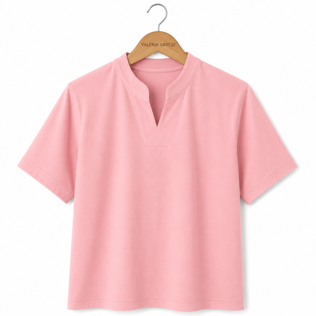 Camiseta Essential V-Neck